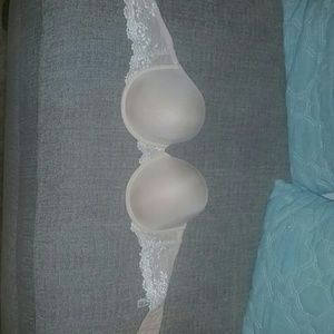 Nude strapless bra